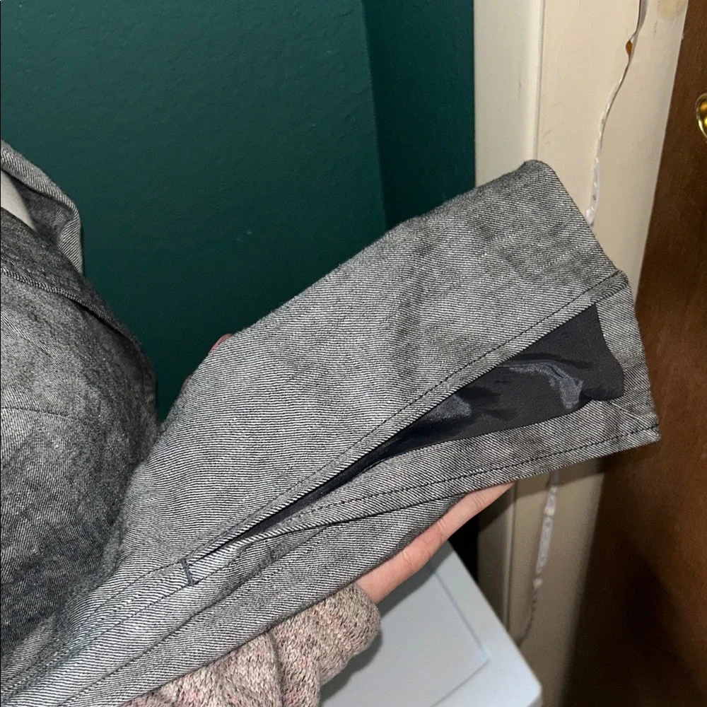 Anthropologie Cropped Blazer - Picture 3 of 5